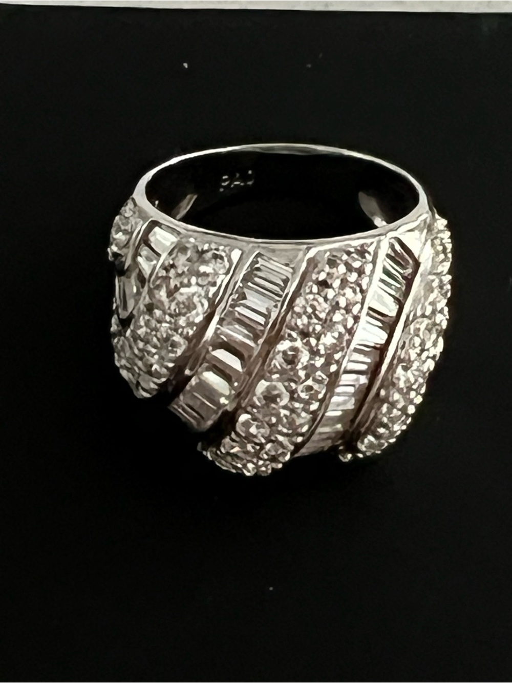 GENUINE STERLING SILVER 925 PAVE CRYSTALS+BAGUETTE DOME SHAPE RING SIZE 6